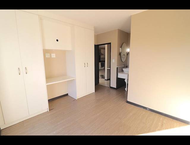 2 BEDROOM PROPERTY TO RENT IN RIVONIA